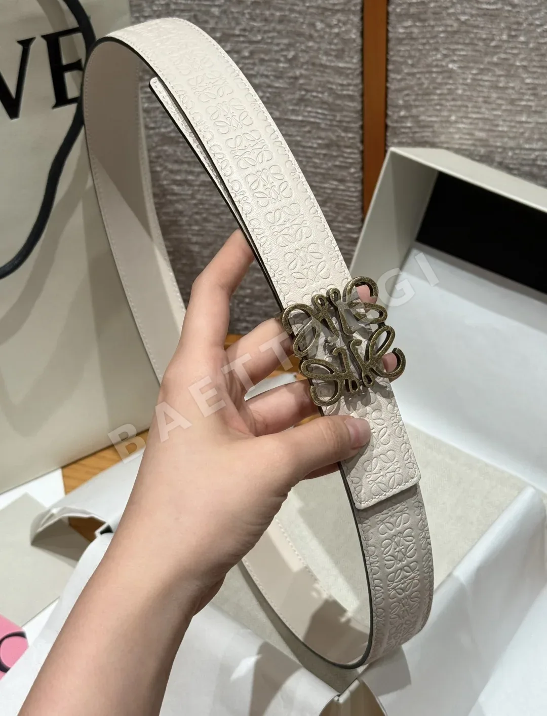 로에베 아나그램 메탈 버클 리버시블 벨트 상세 이미지 4