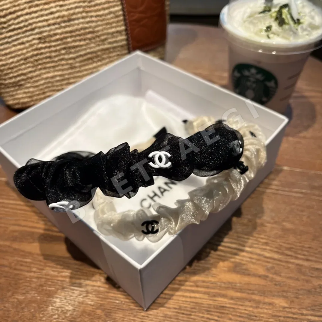 샤넬 더블 C 로고 메시 헤드밴드 악세사리 상세 이미지 2