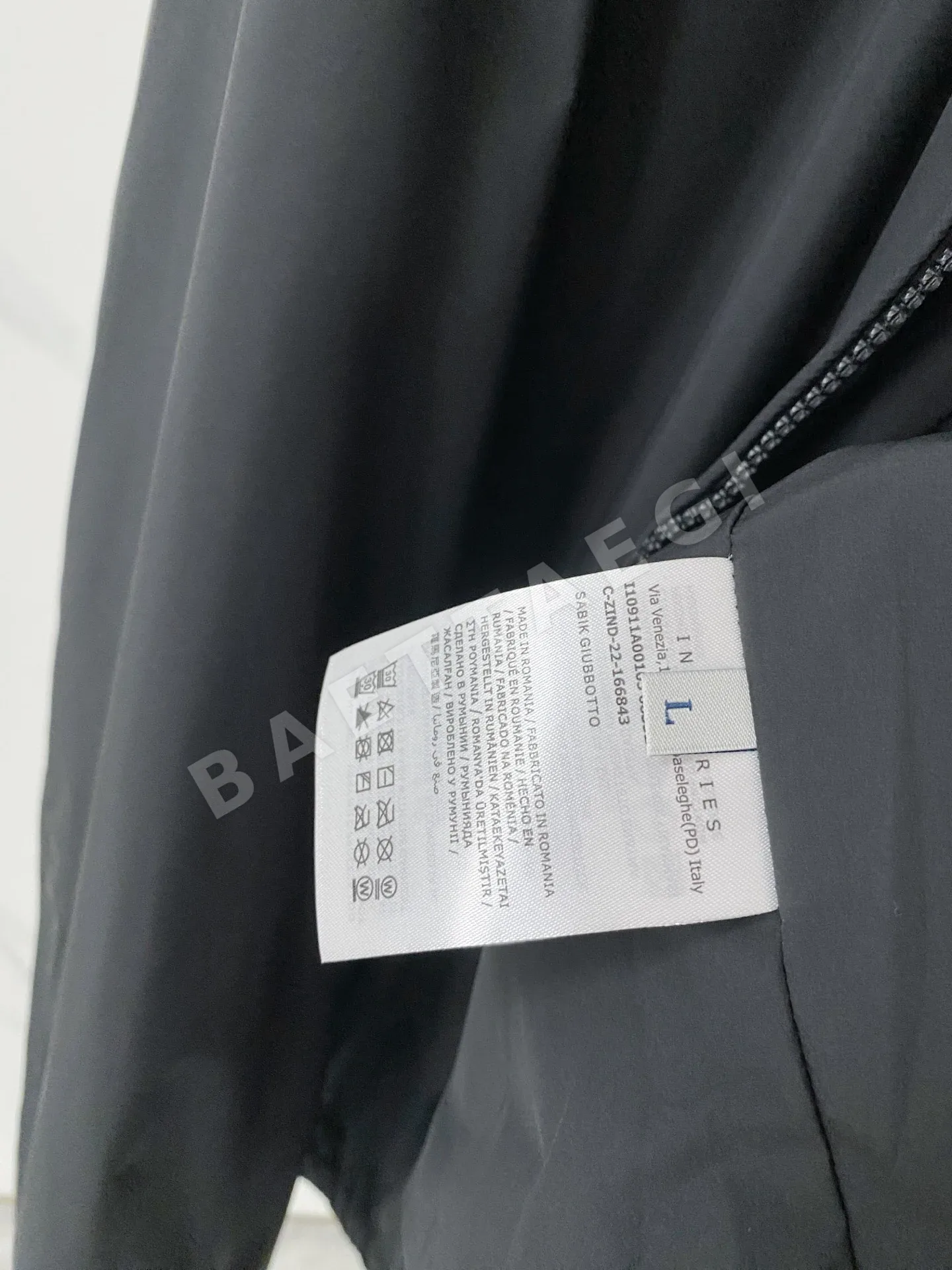 몽클레르 남성 자켓 상세 이미지 8