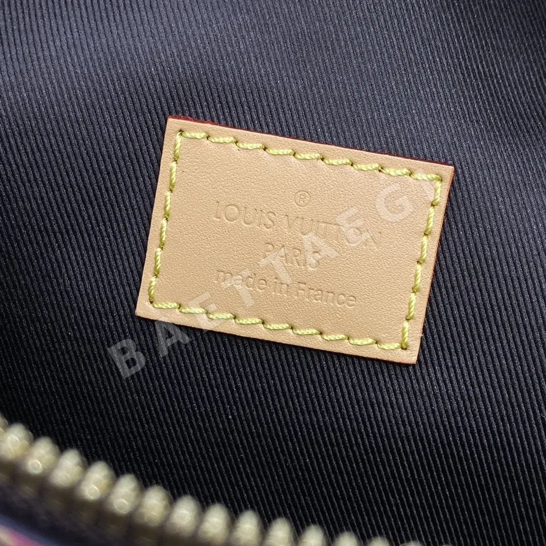 루이비통 러시 웨이스트백 가방 M24858 상세 이미지 13
