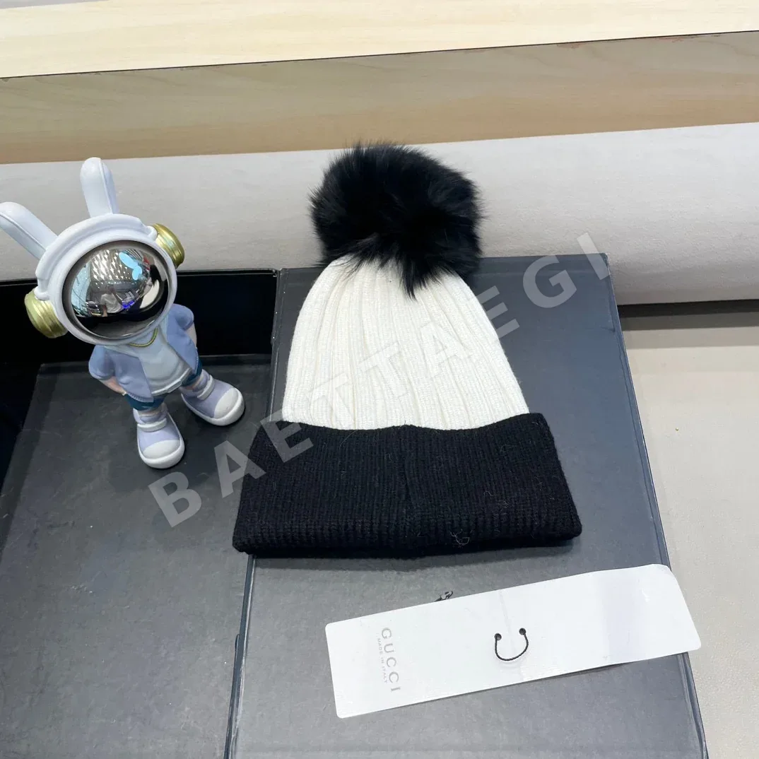 구찌 래빗울 폭스퍼 방울 니트 모자 상세 이미지 7