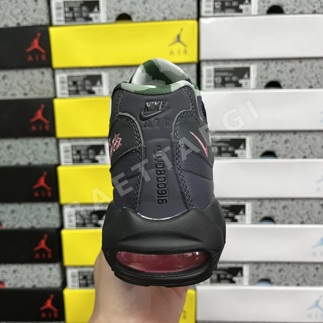 나이키 [GX] 에어 맥스 95 SP FB2709-001 201220 Nike Air Max 95 SP Corteiz Pink Beam 상세 이미지 4