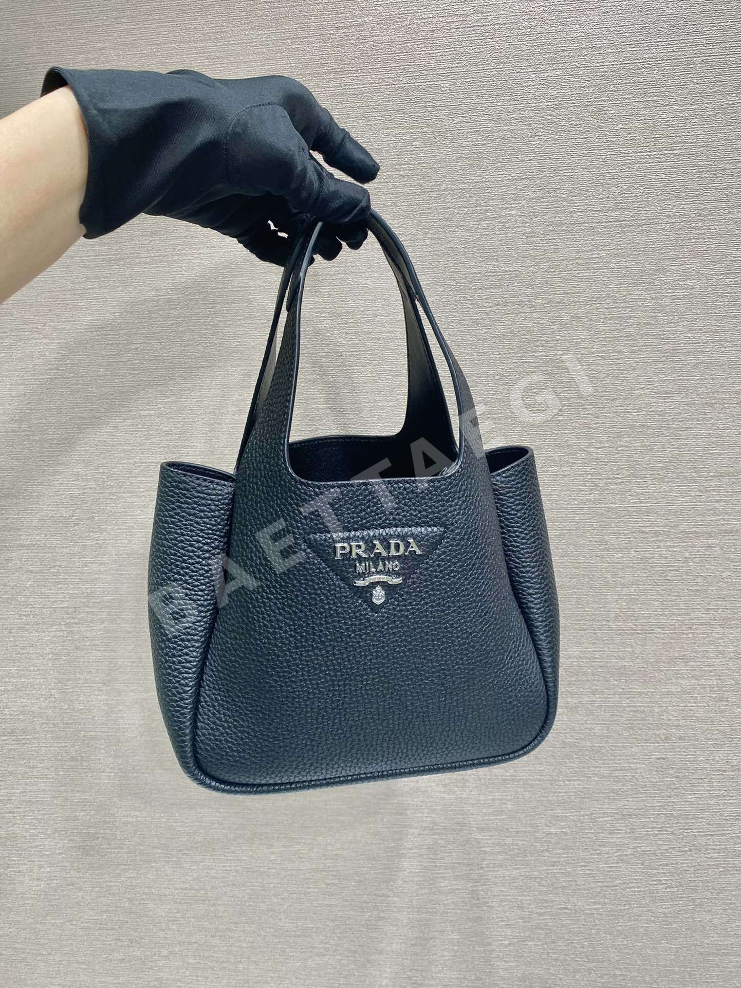프라다 미니 쇼핑 바스켓 가방 1BA349 67004