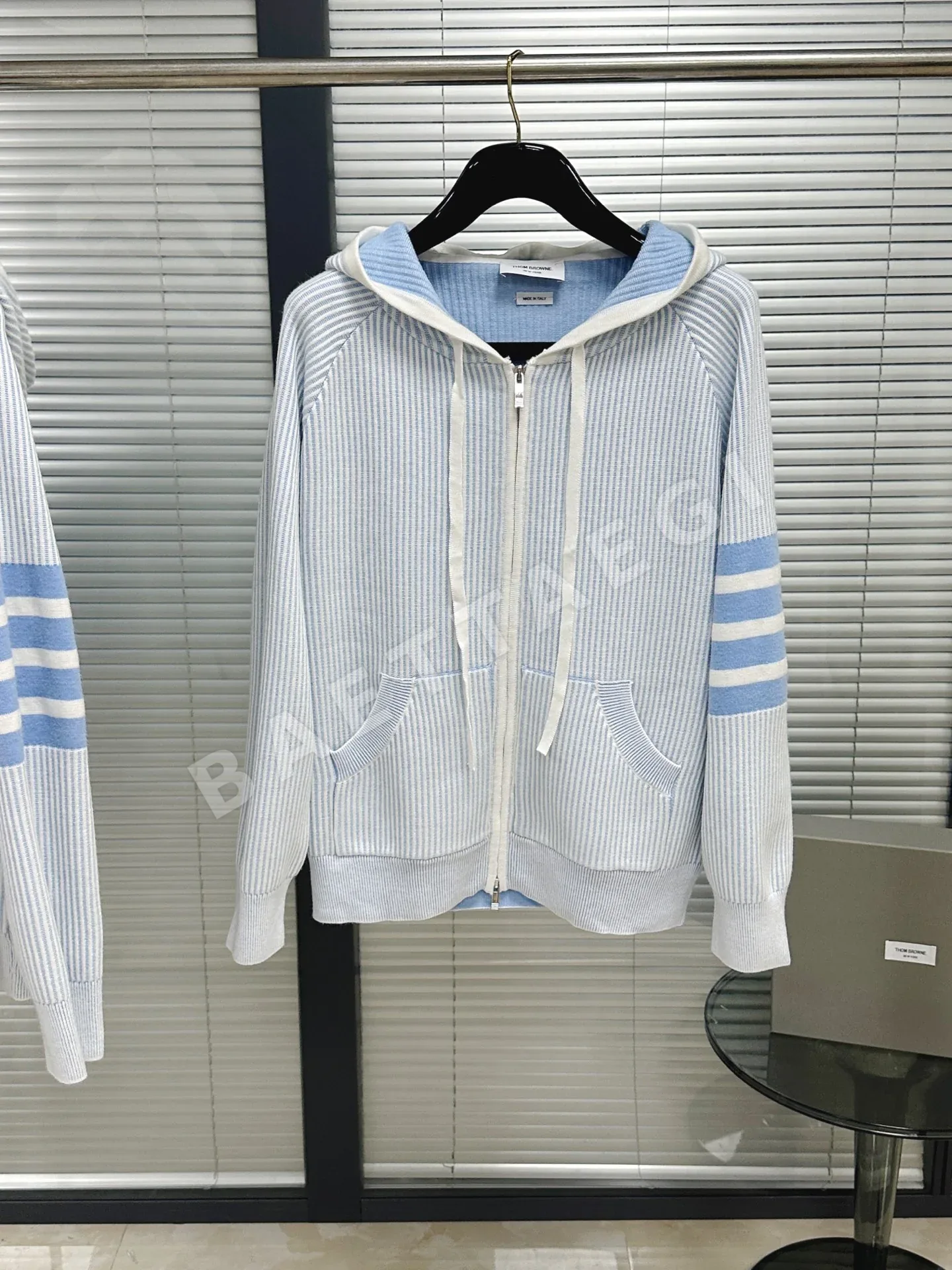 톰브라운 핑크&블루 후드 울 가디건 상세 이미지 2