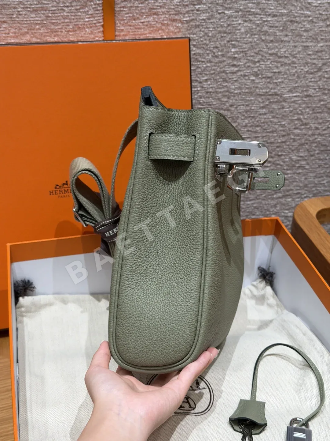 에르메스 세이지 그린 토고 가죽 백팩 상세 이미지 3