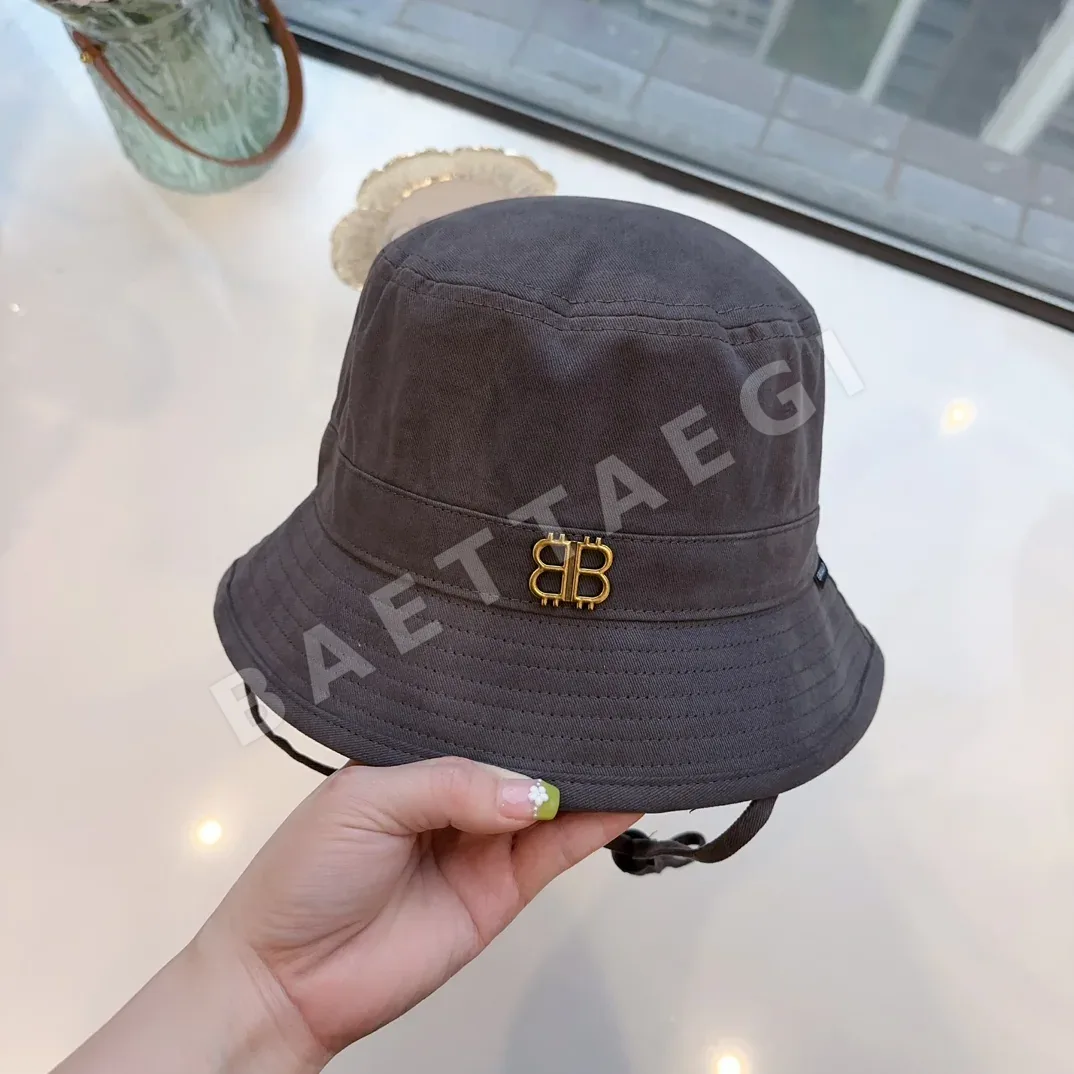 발렌시아가 버킷 햇 모자 상세 이미지 3