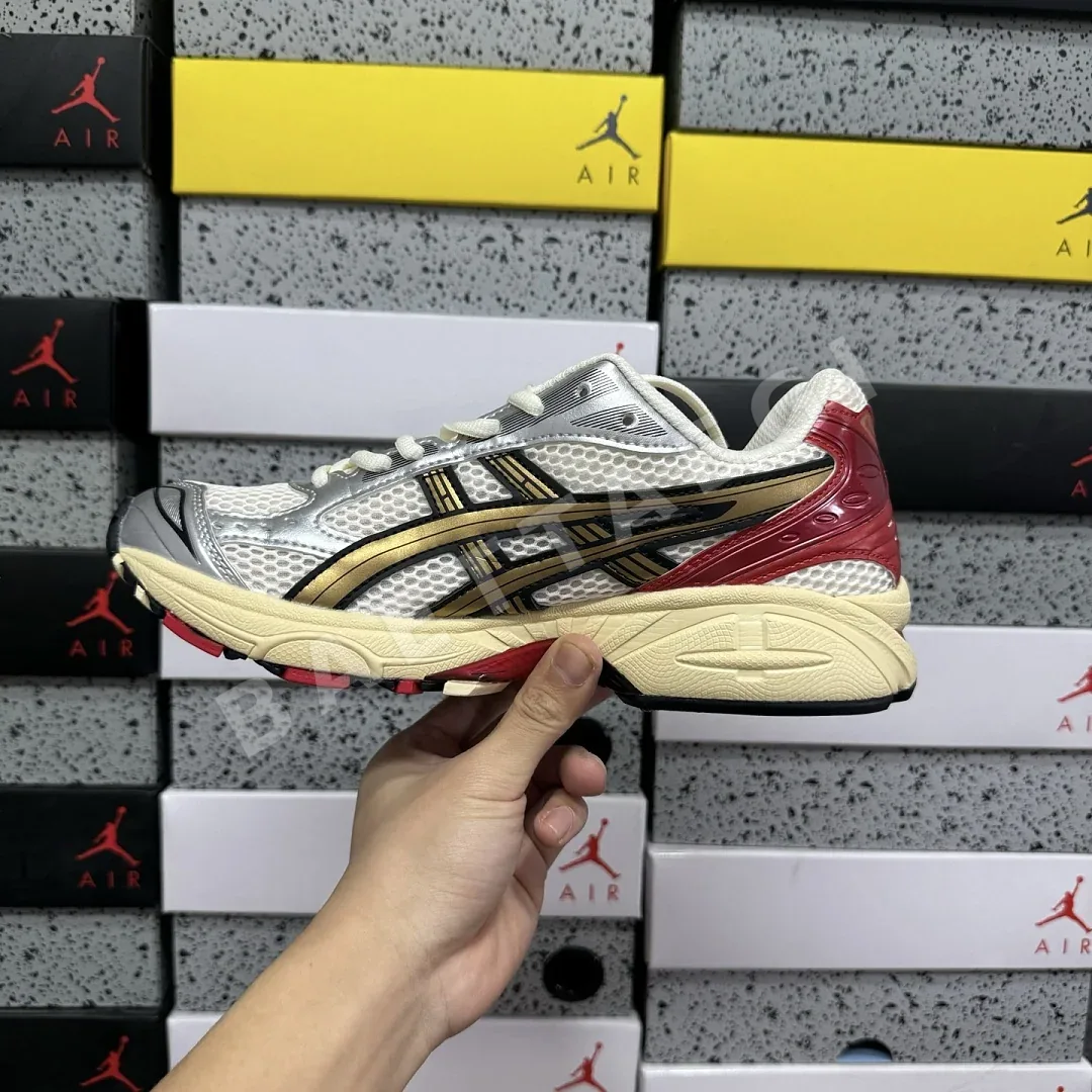 아식스 [LZ] 젤 카야노 14 1203A692-100 200573 Asics Gel-Kayano 14 Sneaker Politics Just 상세 이미지 10