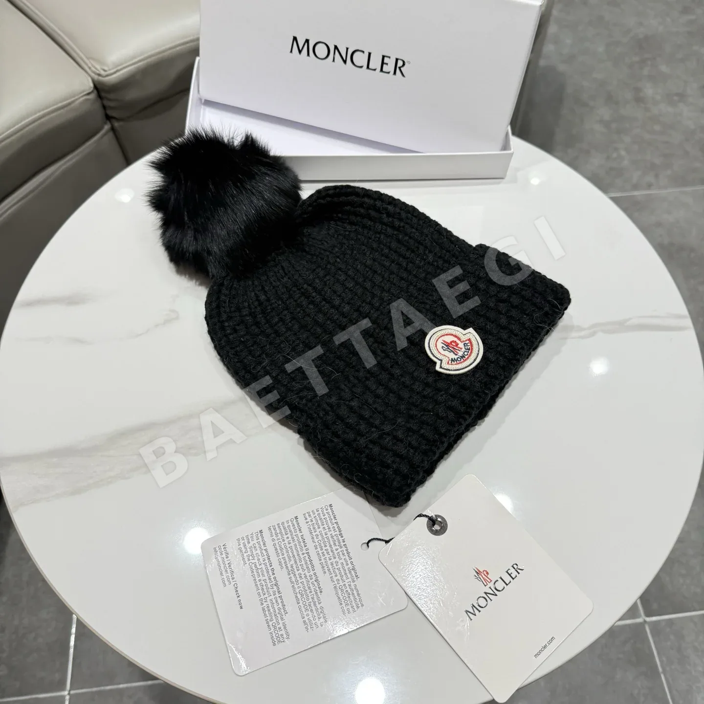 몽클레르 니트 모자 상세 이미지 3