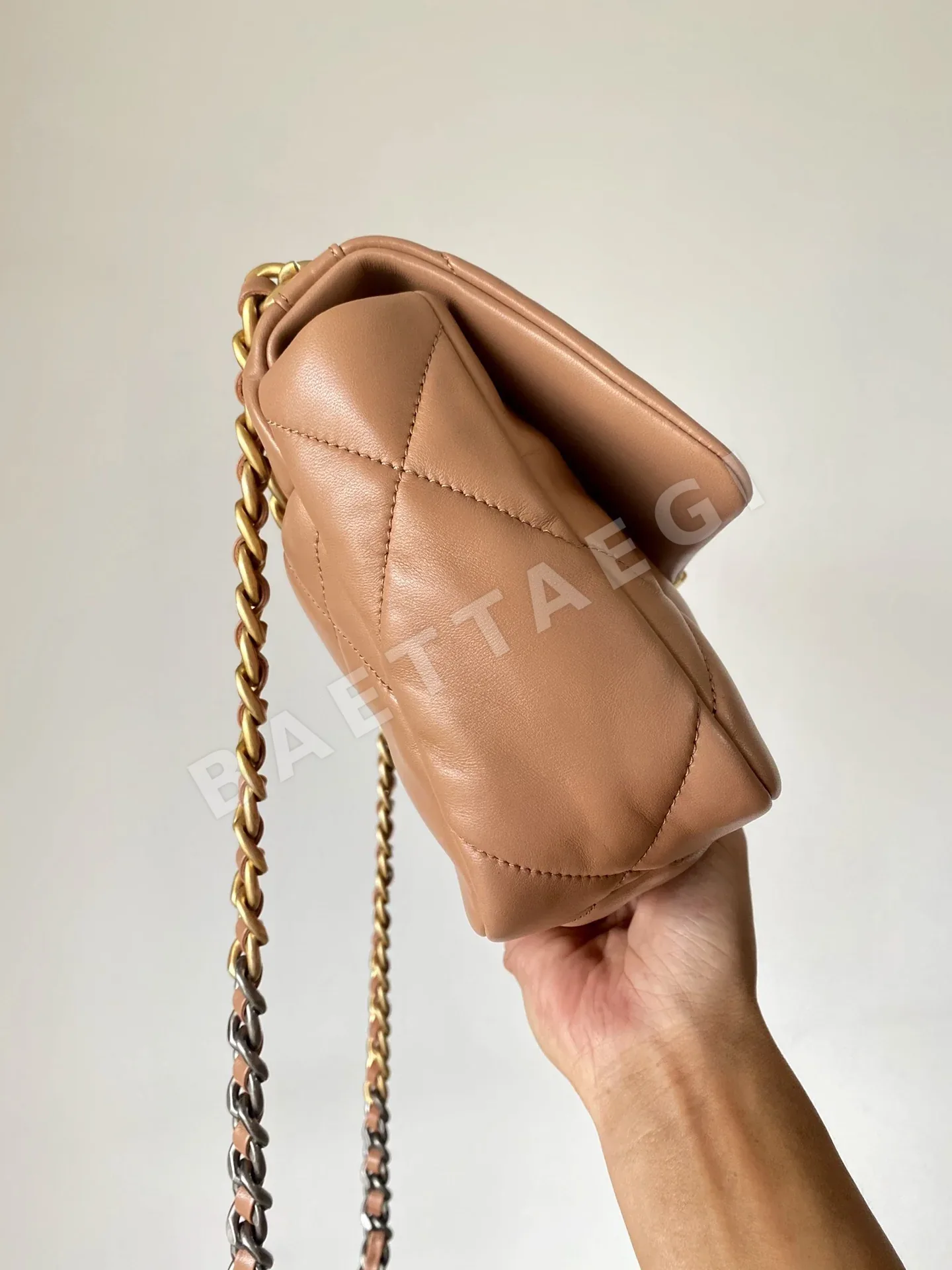 샤넬 카라멜 염소가죽 스몰 가방 상세 이미지 8
