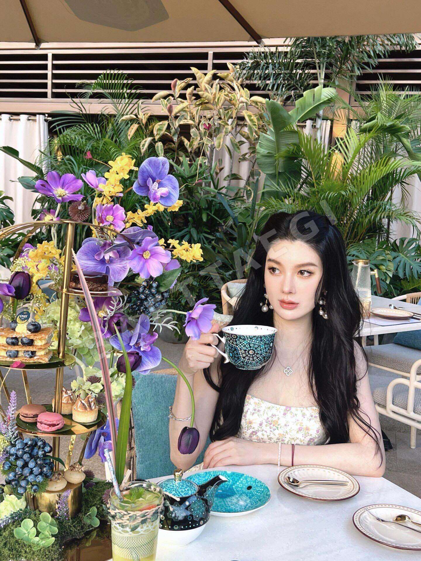 해리윈스턴 루프 다이아몬드 목걸이 상세 이미지 4