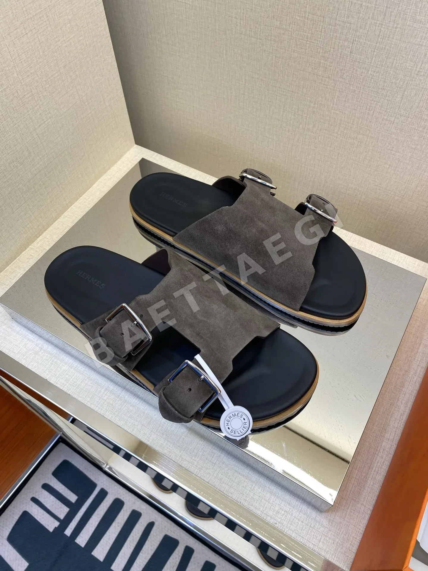 에르메스 샌들 남성 가죽 더블 버클 상세 이미지 3