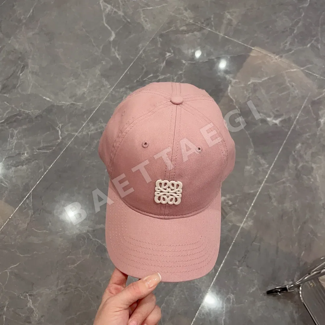 로에베 코튼 워시 베이스볼캡 상세 이미지 2