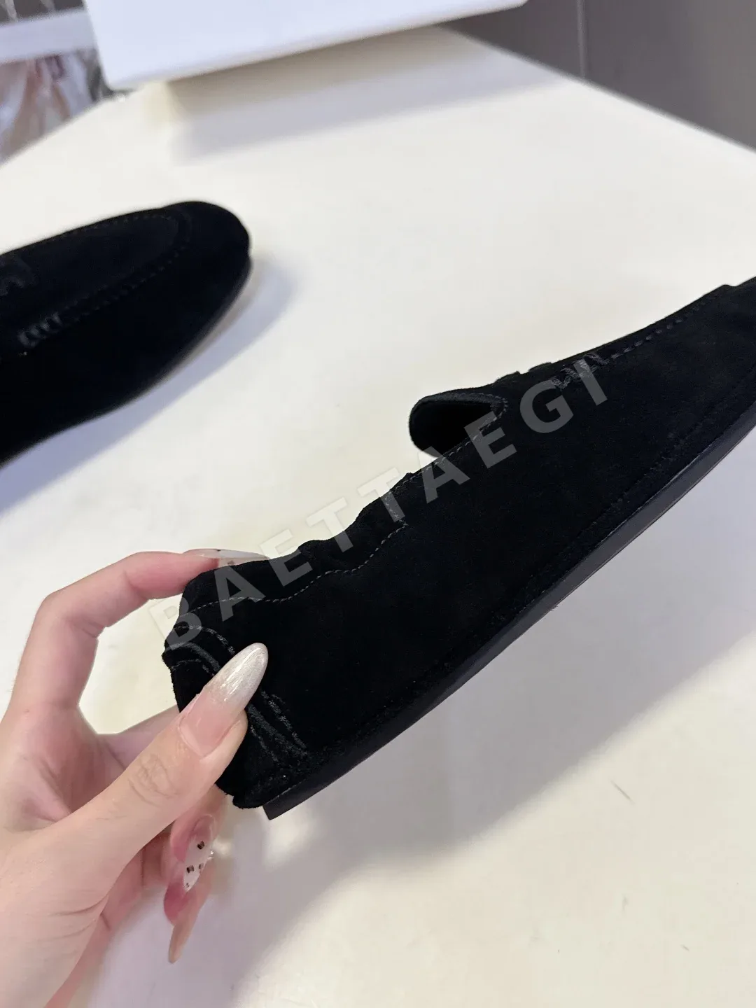 셀린느 개선문 로퍼 상세 이미지 8