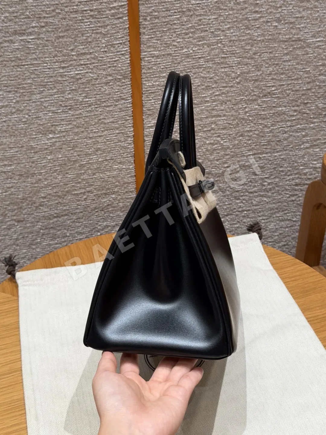 에르메스 버킨 블랙 박스 레더 가방 25 cm 상세 이미지 3
