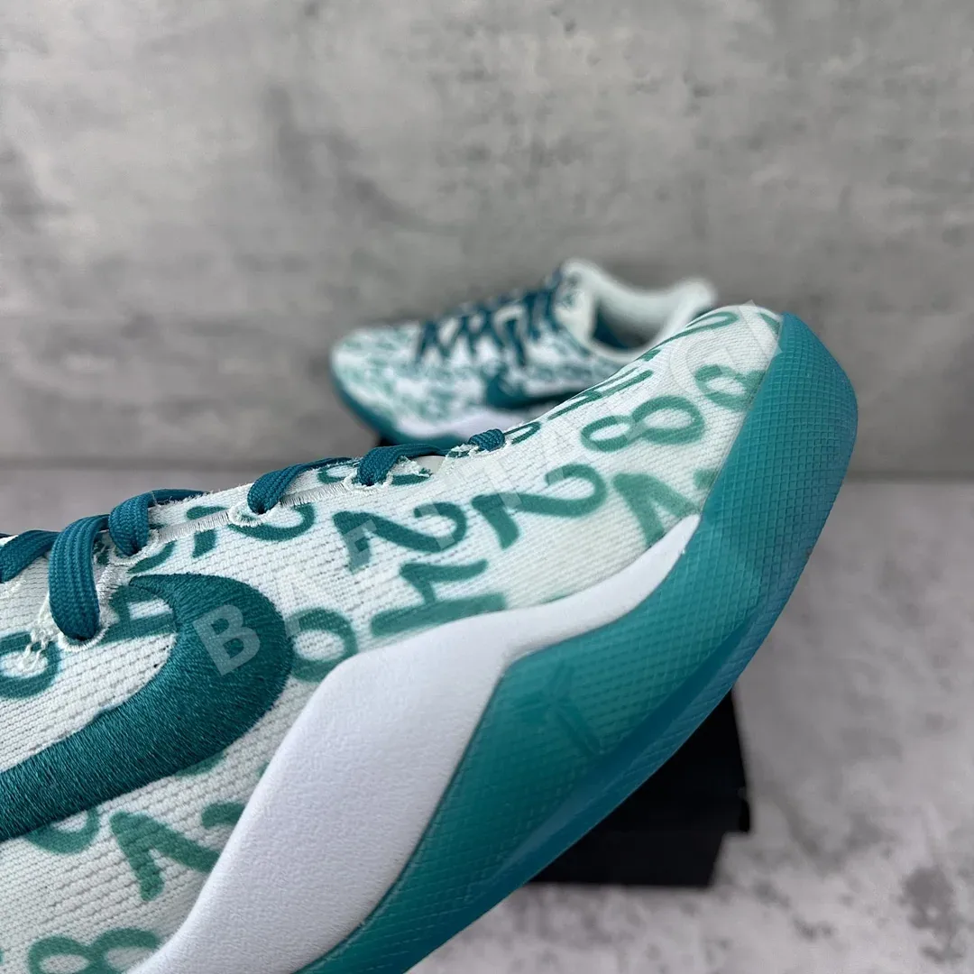 나이키 코비 8 프로트로 FQ3549-101 200989 Nike Kobe 8 Protro Radiant Emerald ZK8 상세 이미지 4
