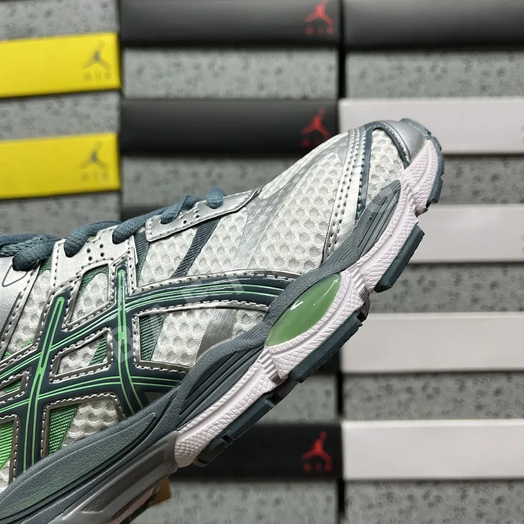 아식스 [WZ] 젤 큐뮬러스 16 1203A763-020 200610 Asics Gel-Cumulus 16 Purple Cloud Grey 상세 이미지 4