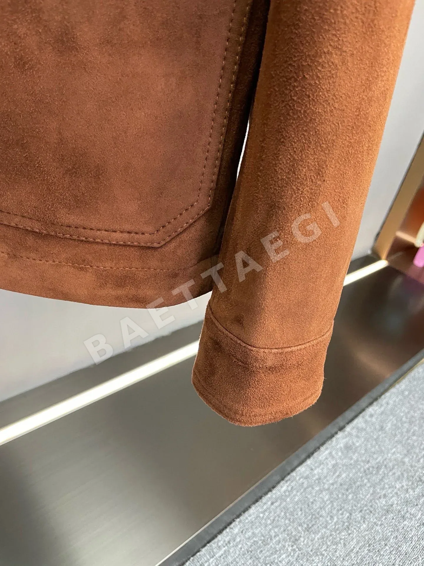 로로피아나 스웨이드 램스킨 남성 자켓 상세 이미지 8