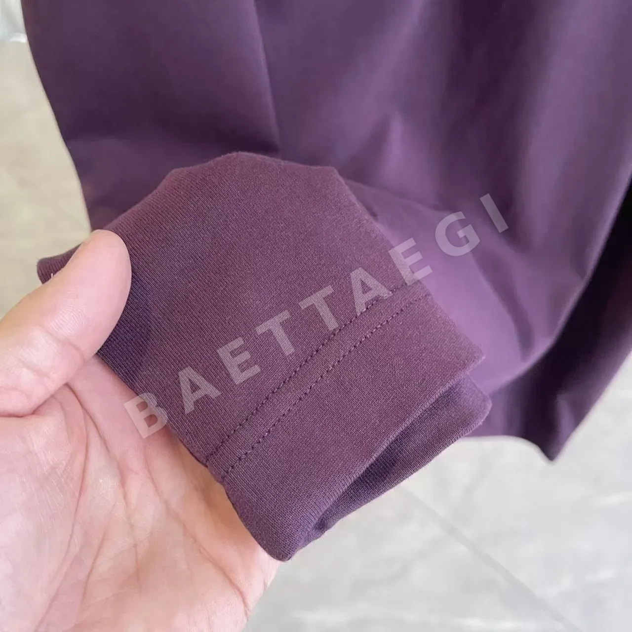 에르메스 로고 자수 반팔 티셔츠 상세 이미지 6