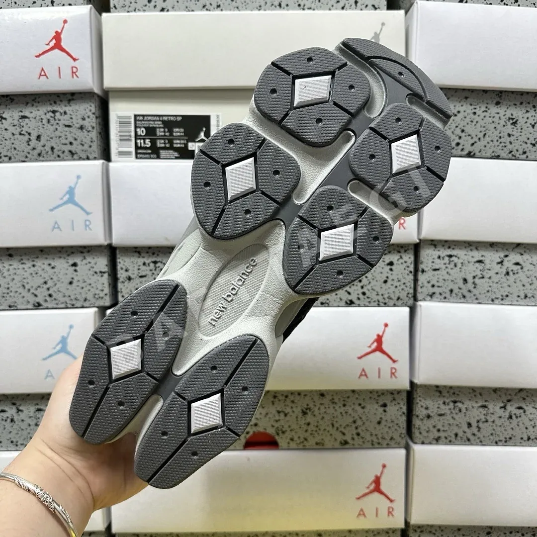 뉴발란스 [C] 9060 U9060ERA 202210 New Balance 9060 상세 이미지 8