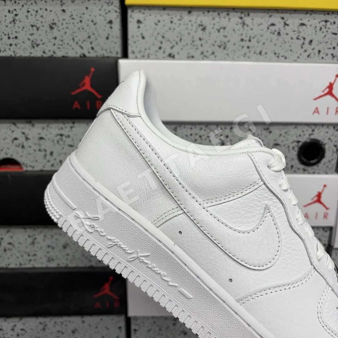 나이키 [MAX] 에어 포스 1 로우 CZ8065-100 201212 Nike Air Force 1 Low Drake NOCTA 상세 이미지 10