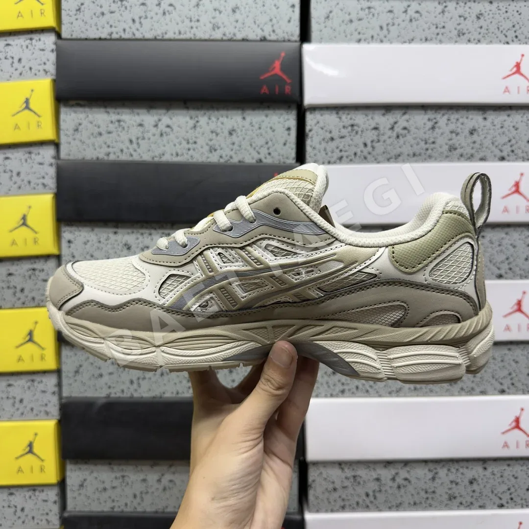 아식스 [M] 젤 NYC RGD 1203A735-022 200515 Asics Gel-NYC RGD Smoke Grey Wool 상세 이미지 3