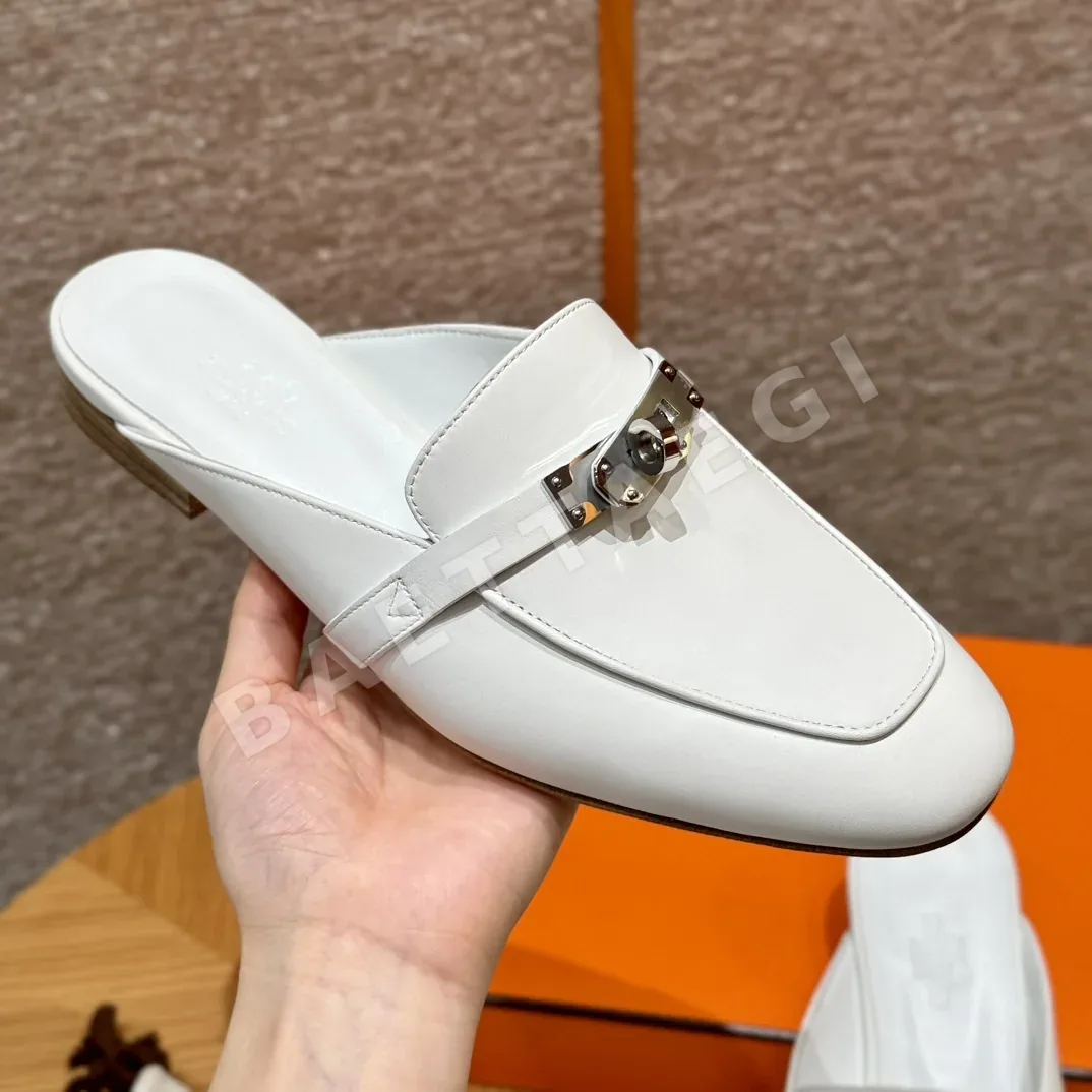 에르메스 오즈 뮬 8537