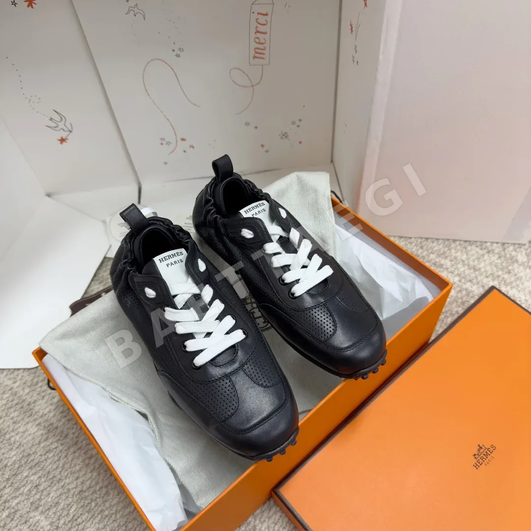 에르메스 인 스니커즈 94025