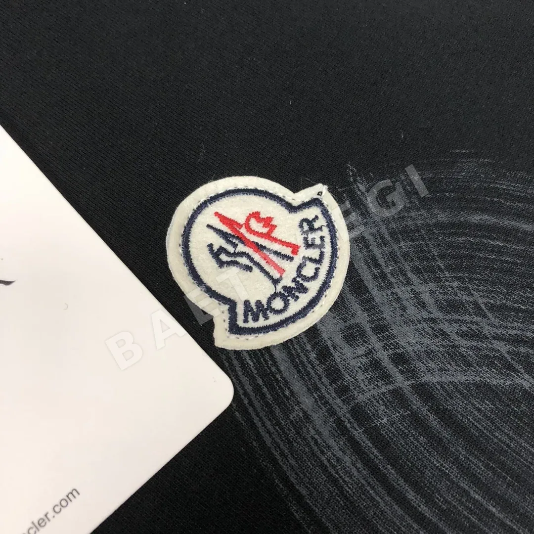 몽클레르 워시드 크루넥 남성 반팔 티셔츠 상세 이미지 6