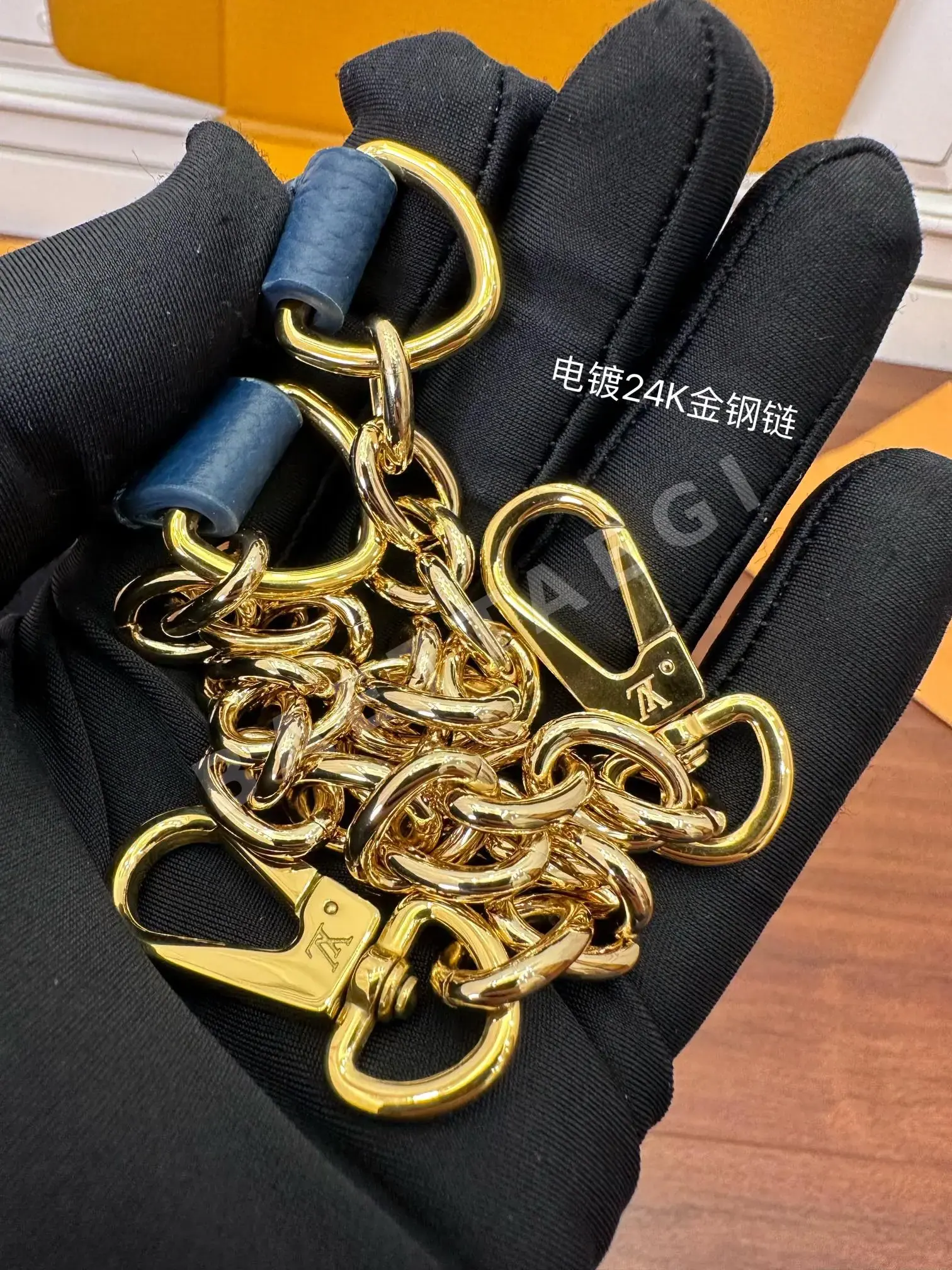 루이비통 M46517 가방 상세 이미지 4