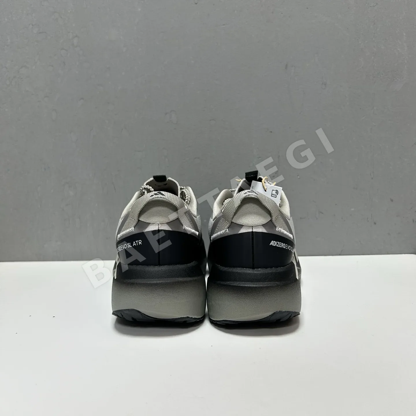 아디다스 신발 157700 Adidas Sneakers 상세 이미지 2