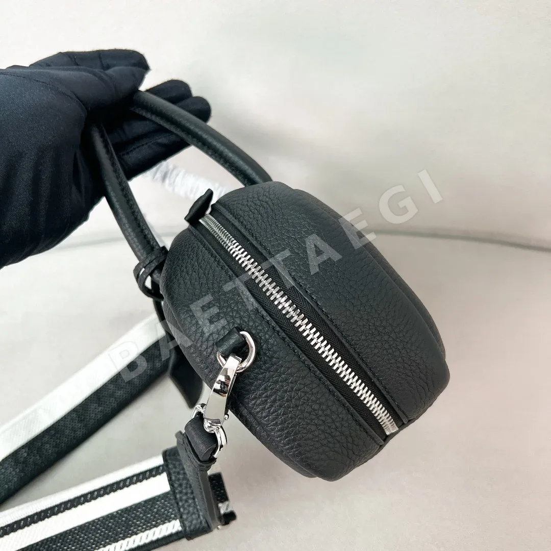 프라다 리치 패턴 카프스킨 숄더백 1BB102 상세 이미지 3