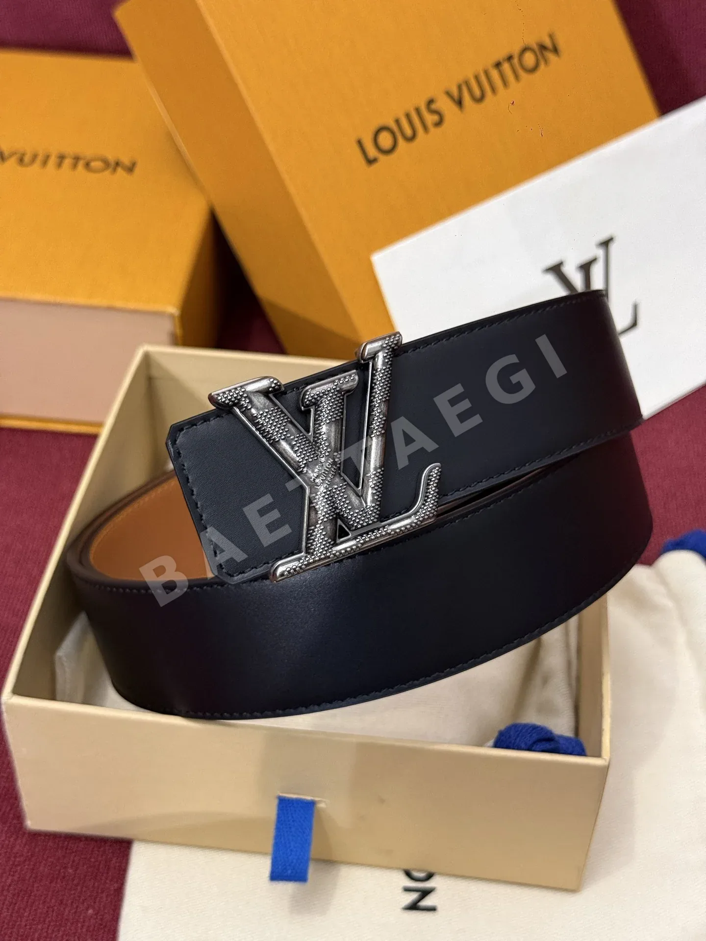 루이비통 다미에 LV 리버시블 벨트 상세 이미지 5