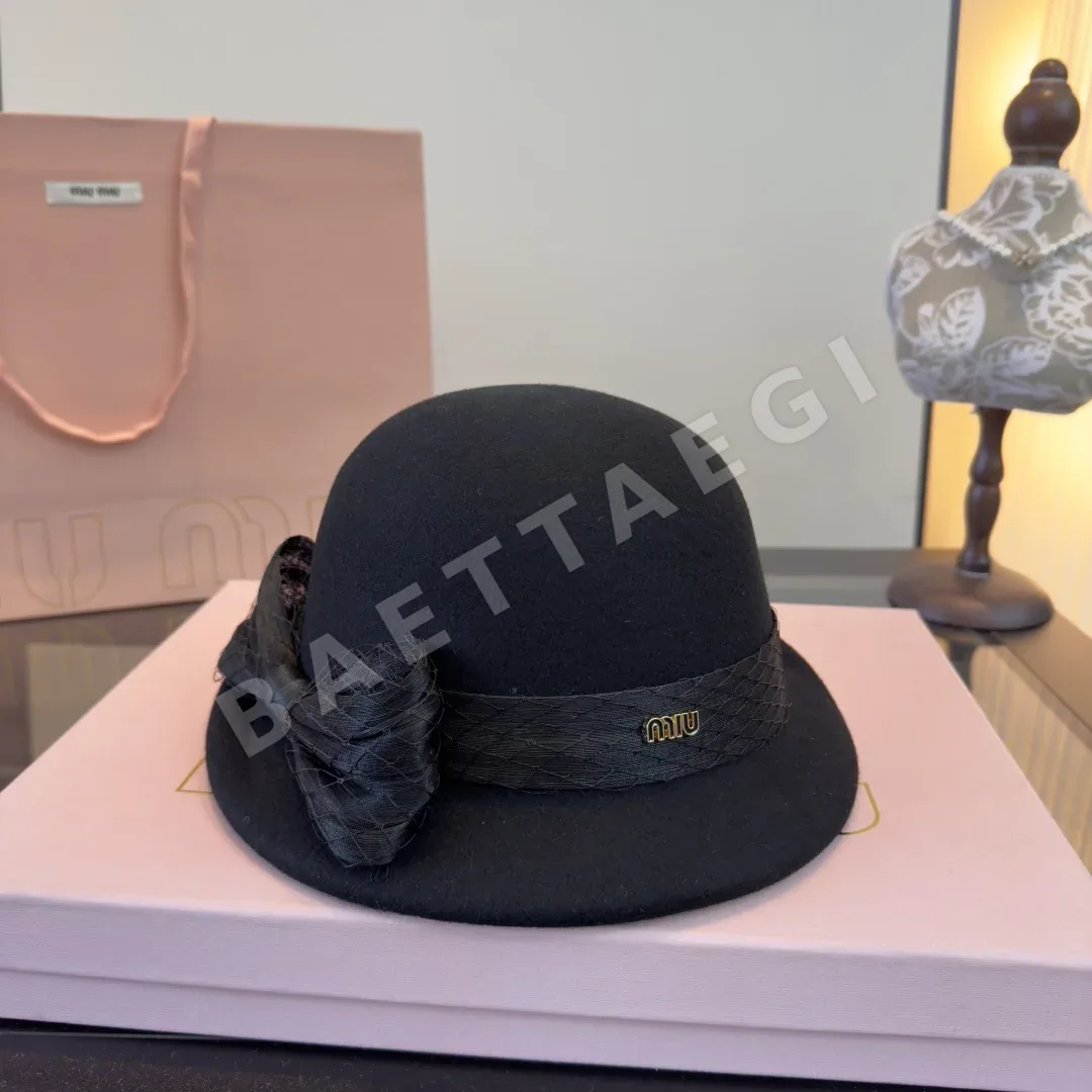 미우미우 모자 185802 Miu Miu Cap 상세 이미지 5