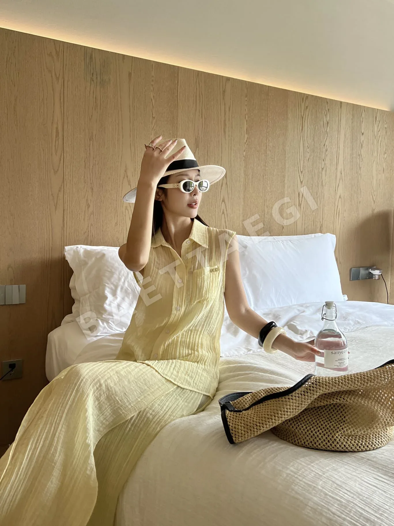 디올 플리츠 카라 민소매 셔츠 세트 상세 이미지 7