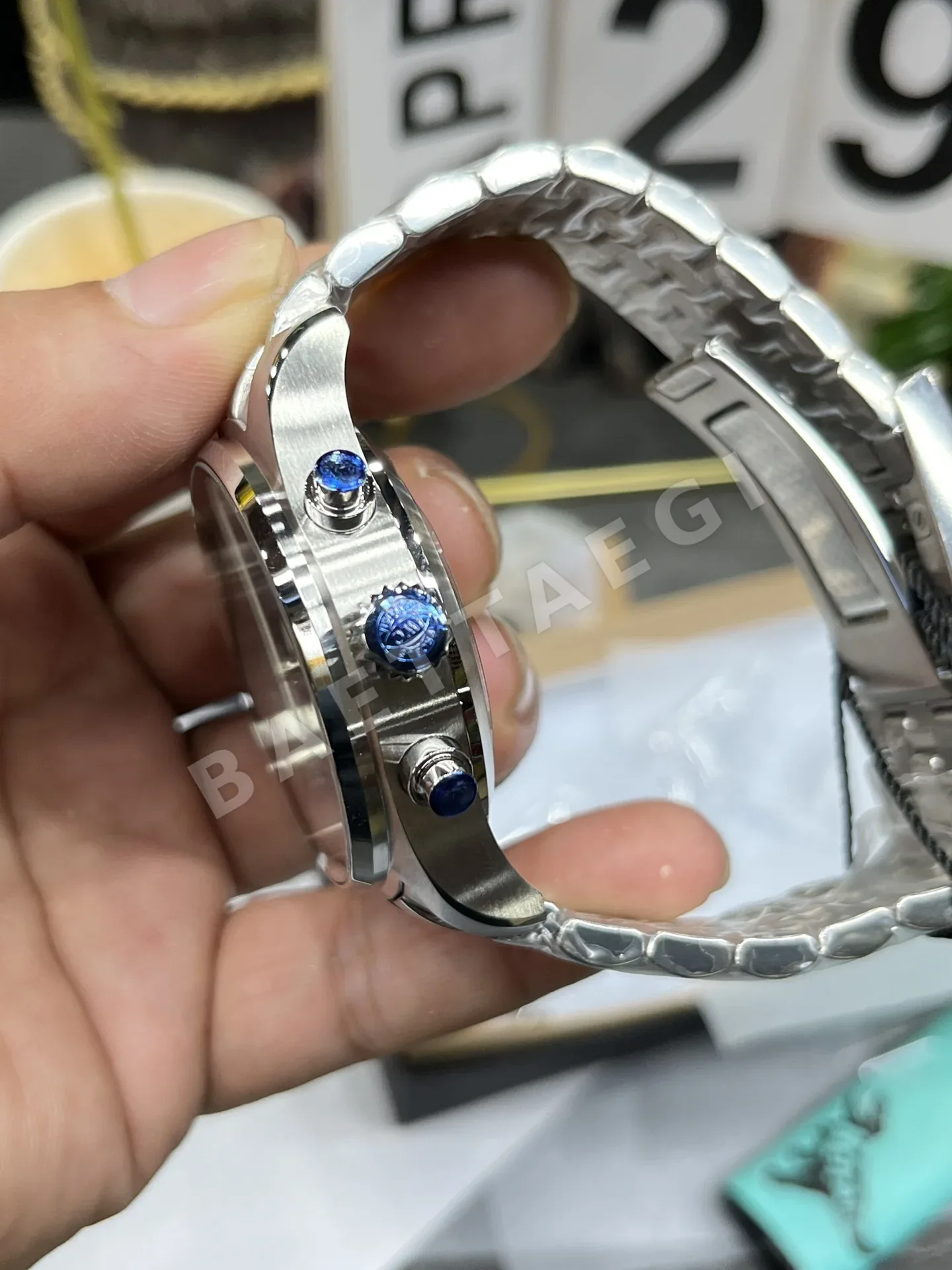 IWC 파일럿 크로노그래프 시계 자동 무브먼트 상세 이미지 6