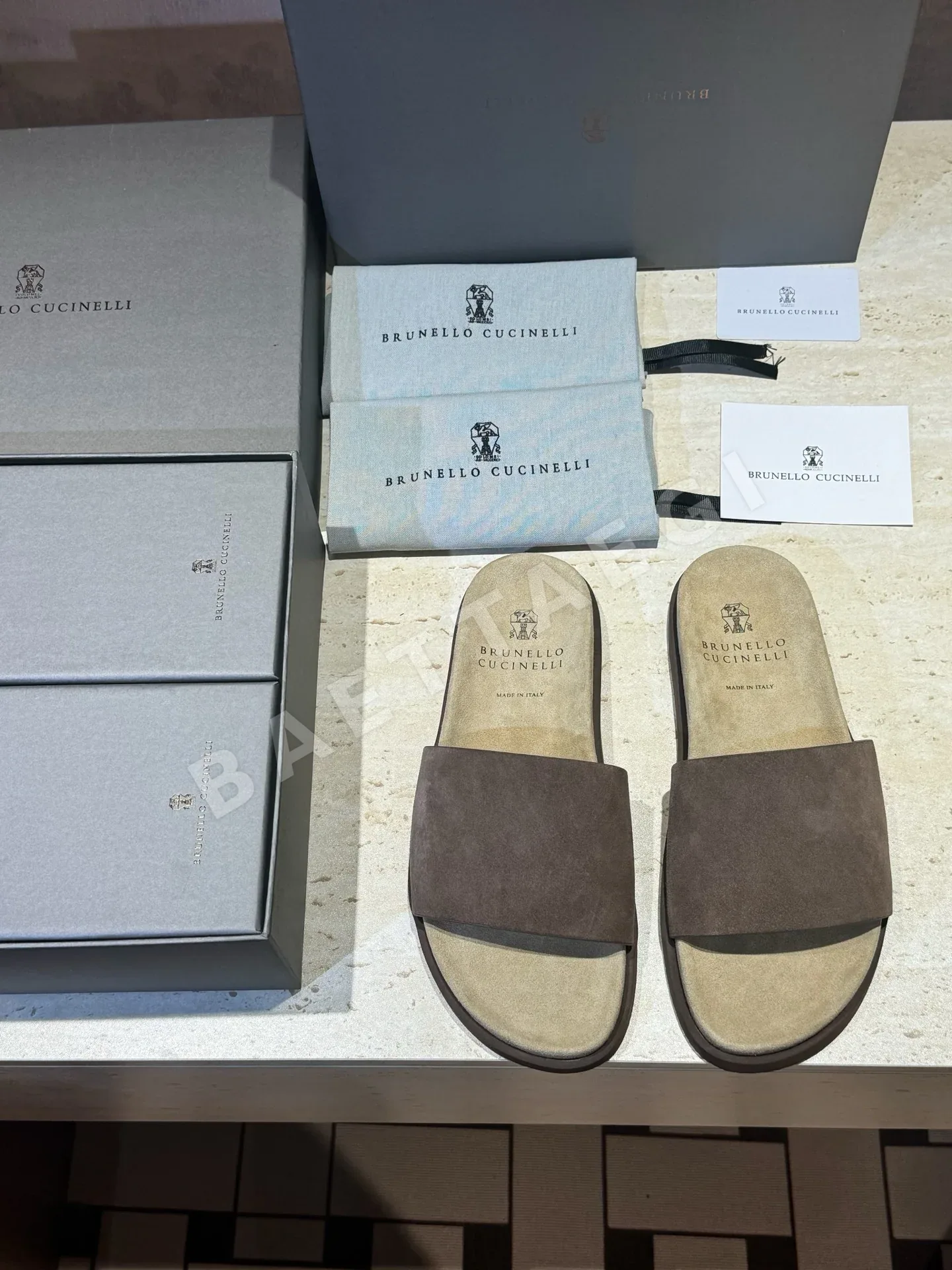 브루넬로쿠치넬리 남성 스웨이드 플립플롭 샌들 상세 이미지 5