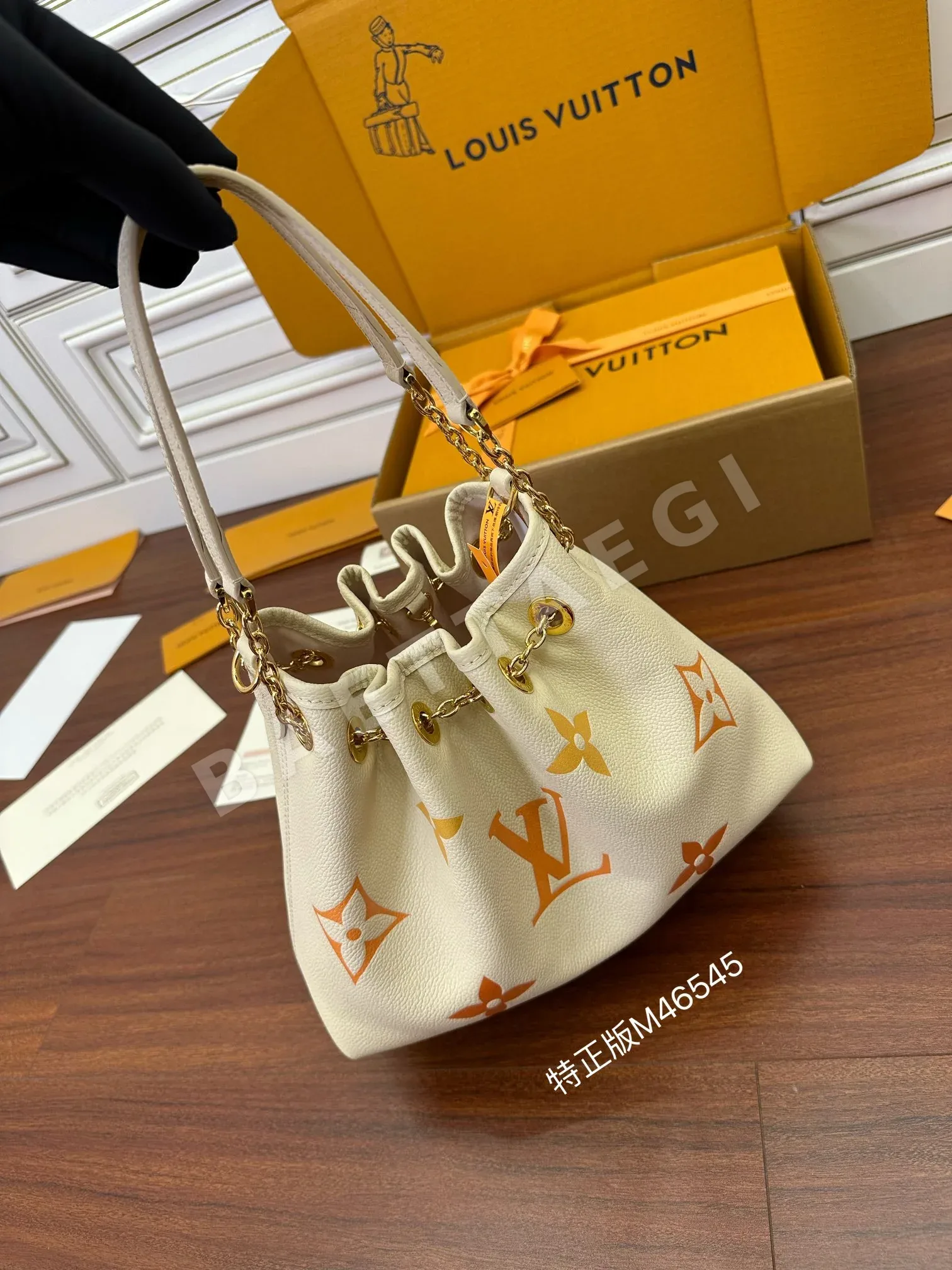 루이비통 M46545 가방 상세 이미지 3