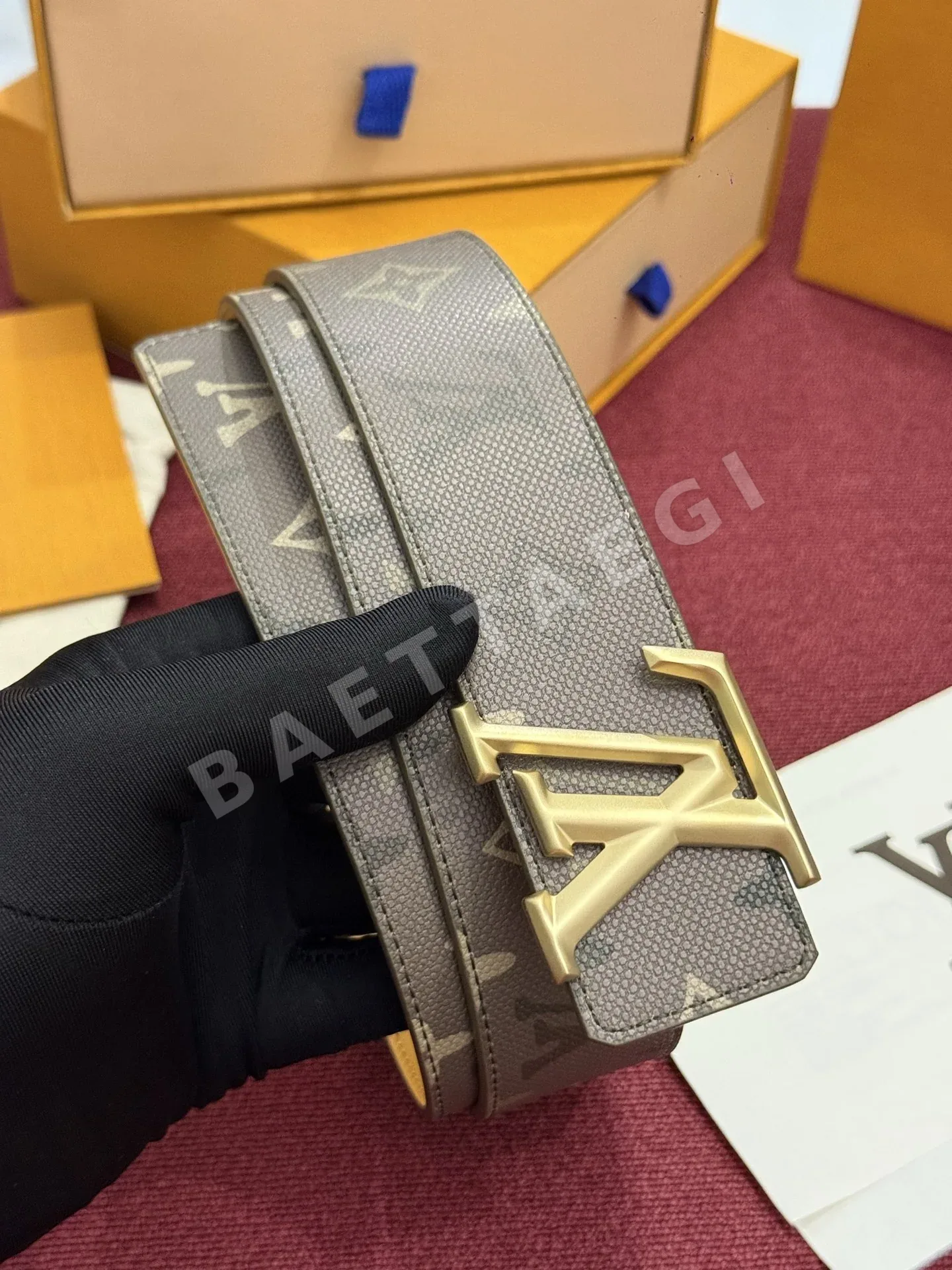 루이비통 디멘션 모노그램 리버시블 벨트 상세 이미지 6