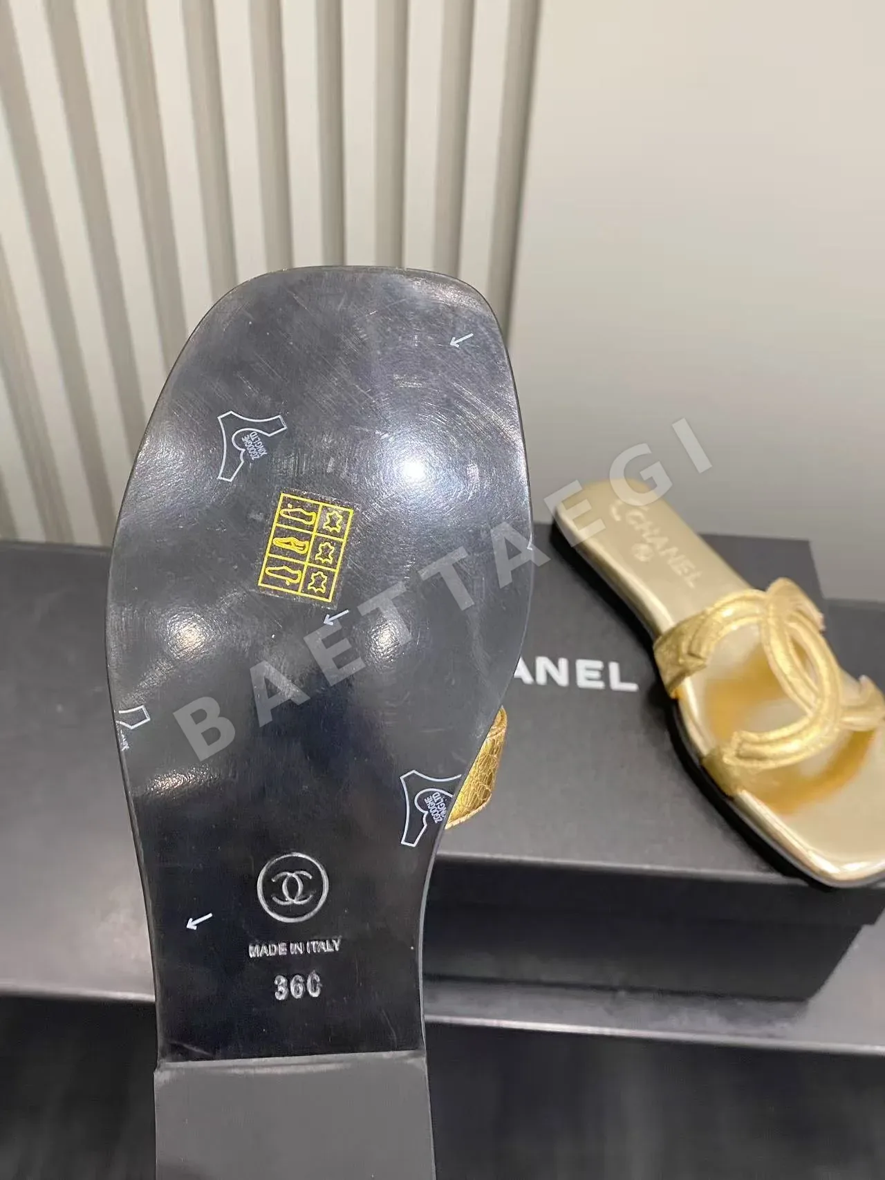 샤넬 스퀘어 토 오픈워크 슬리퍼 상세 이미지 9