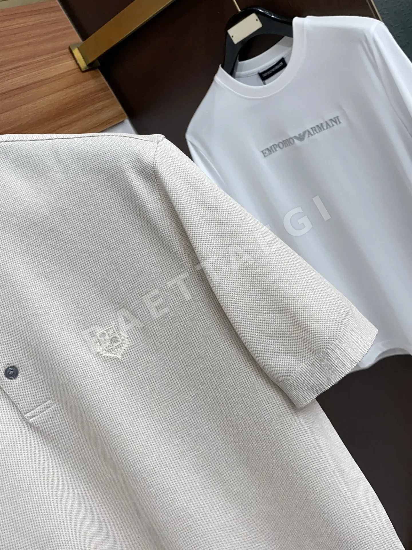 로로피아나 클래식 라펠 반팔 폴로셔츠 상세 이미지 4