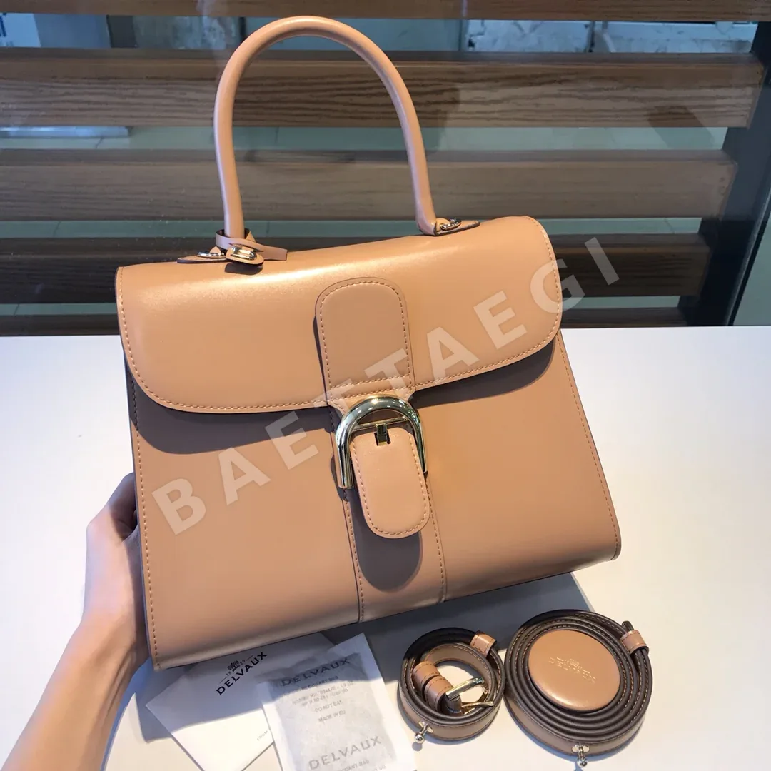 델보 밀크티 골드 버클 램스킨 숄더백 190811