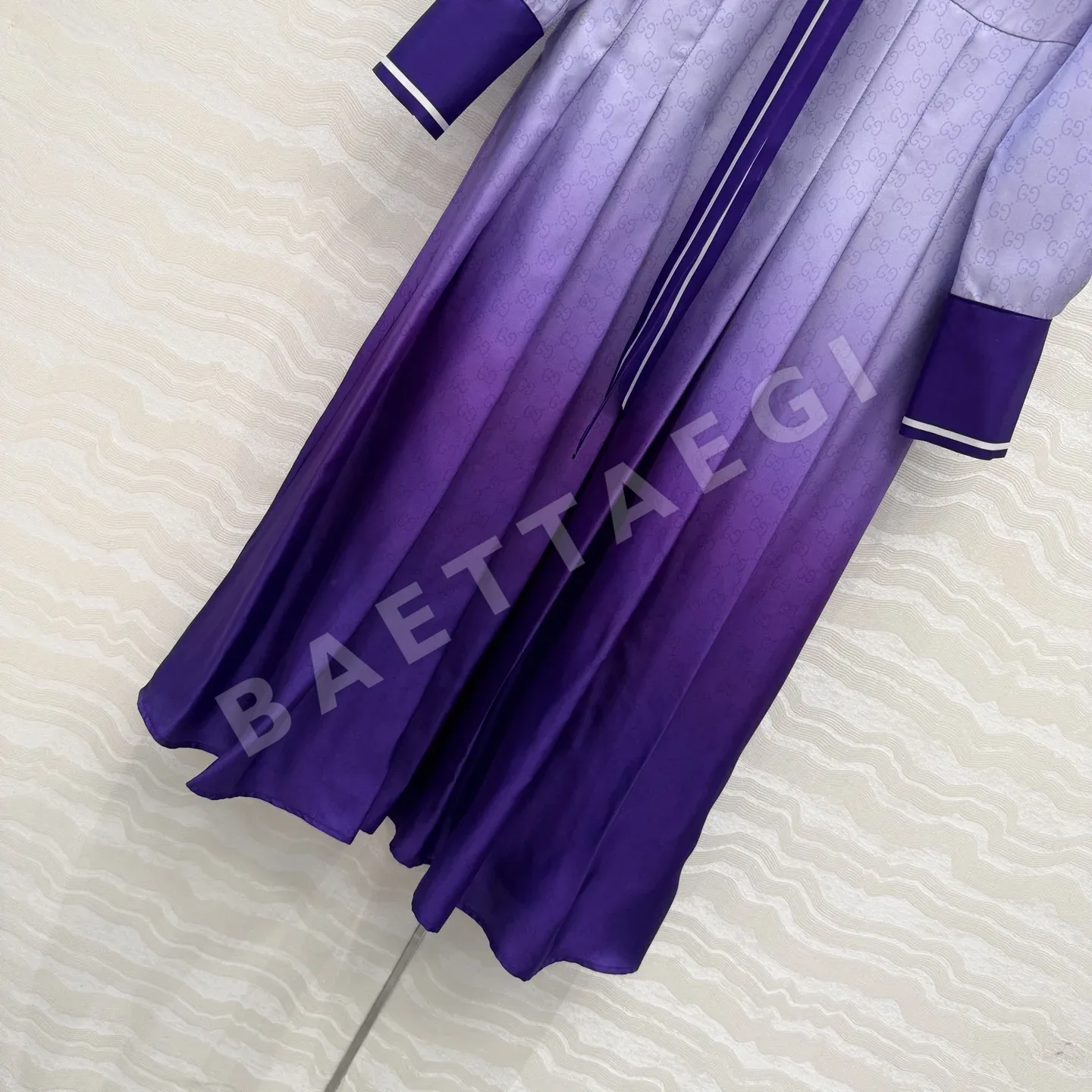 구찌 실크 폴로 카라 플리츠 원피스 6211 상세 이미지 8