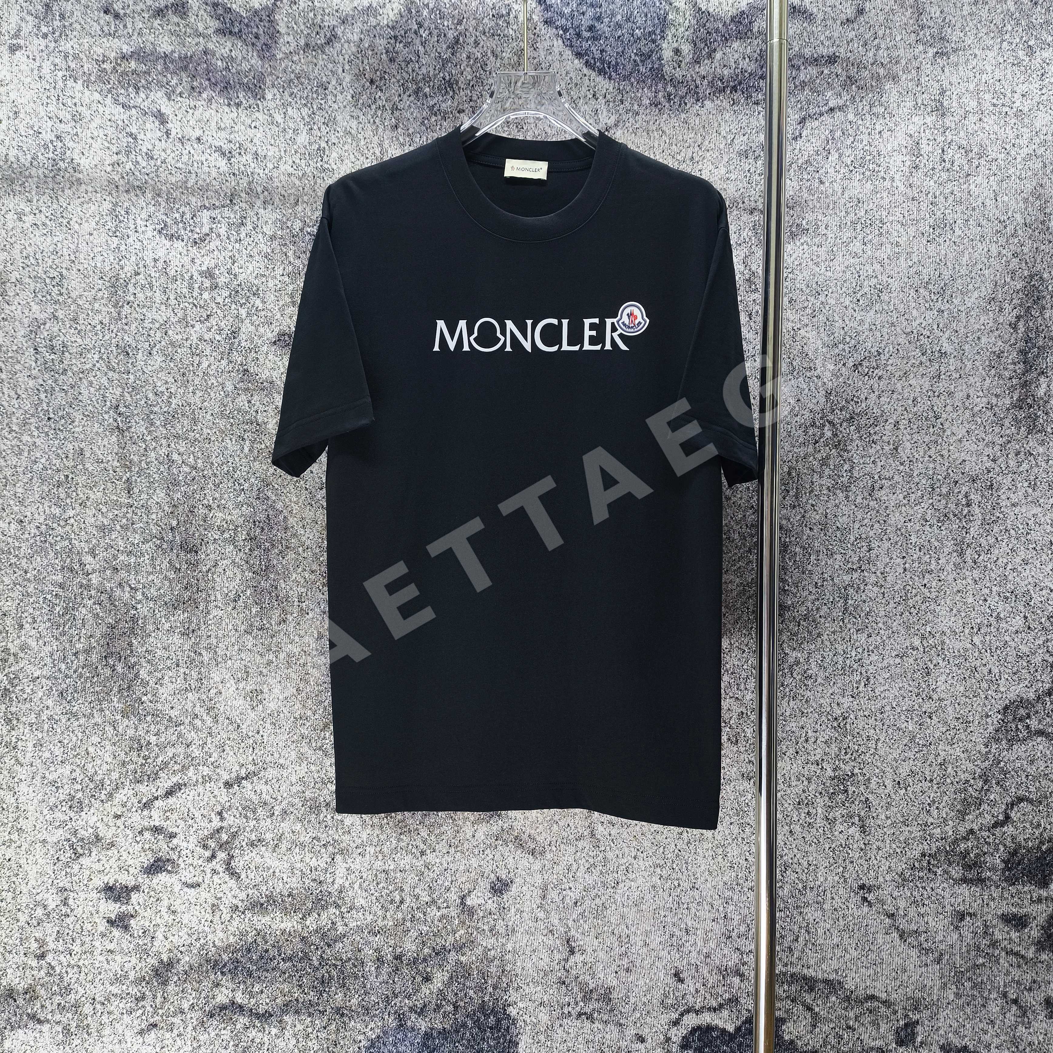 몽클레르 플로키 가공 실리콘 패치 여성 반팔 티셔츠 88839