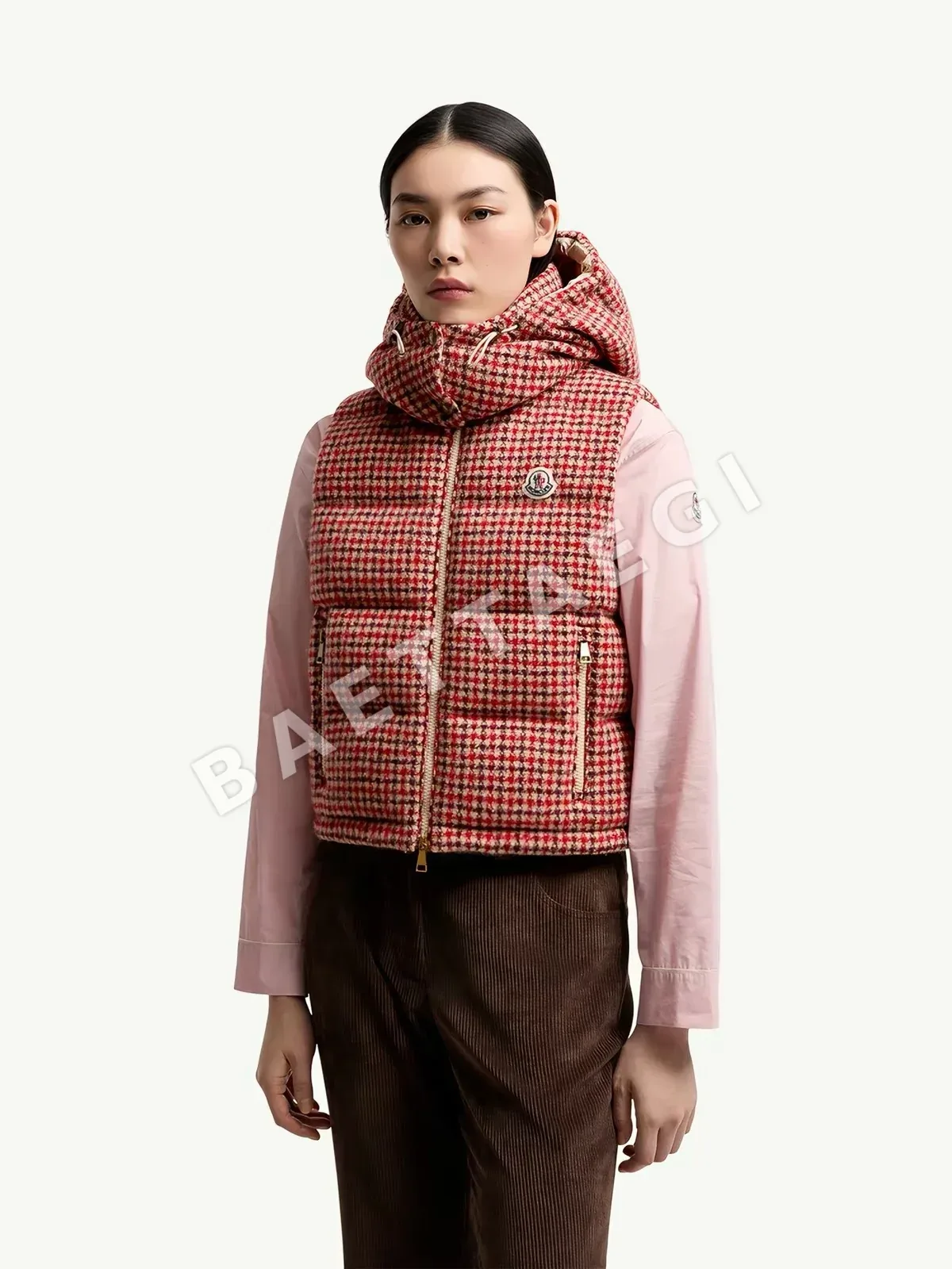 몽클레르 레드 하운드투스 다운 조끼 상세 이미지 1
