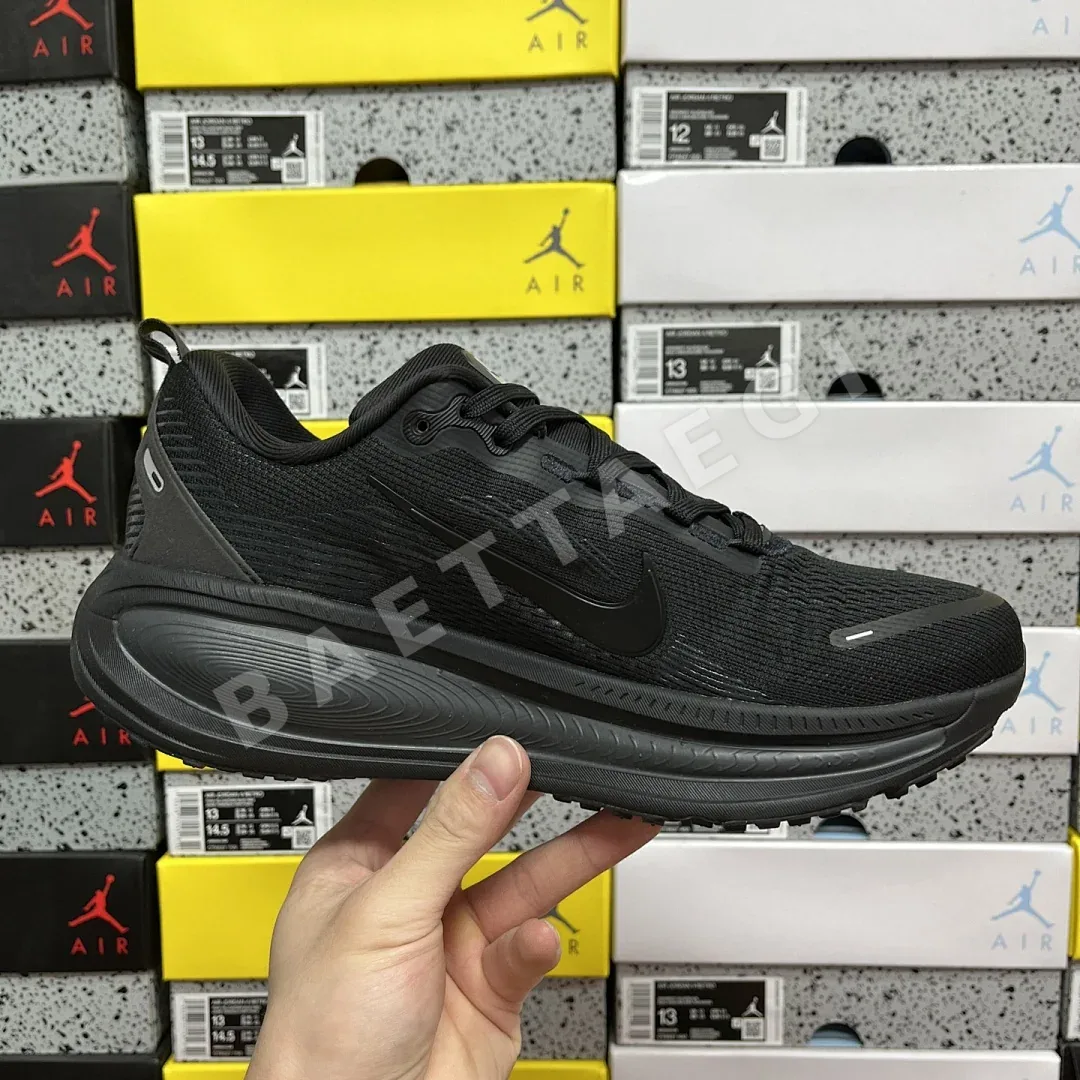 나이키 줌 보메로 18 HM6803-005 201103 Nike Zoom Vomero 18 상세 이미지 3