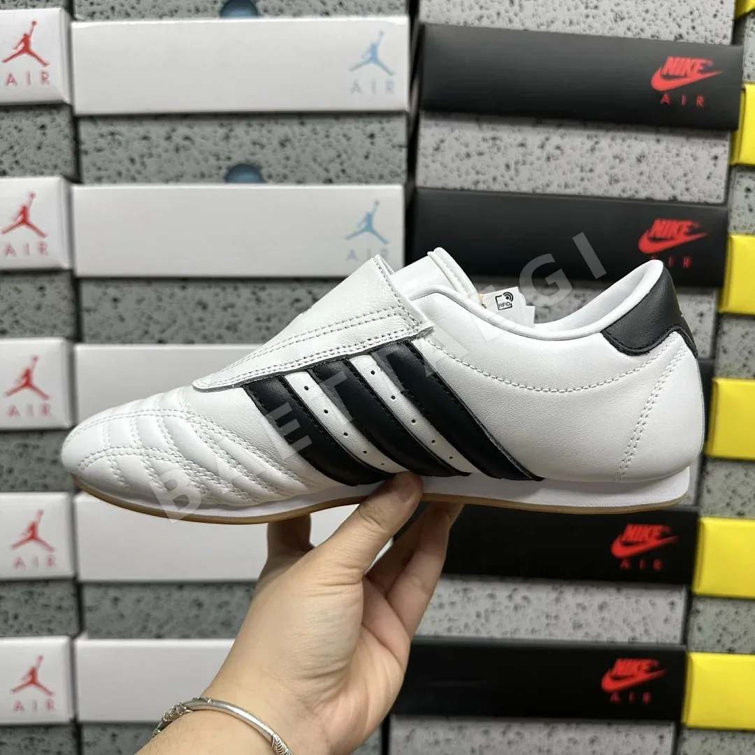 아디다스 [GOD] 태권도 JQ4775 200835 Adidas Taekwondo Black White 상세 이미지 4