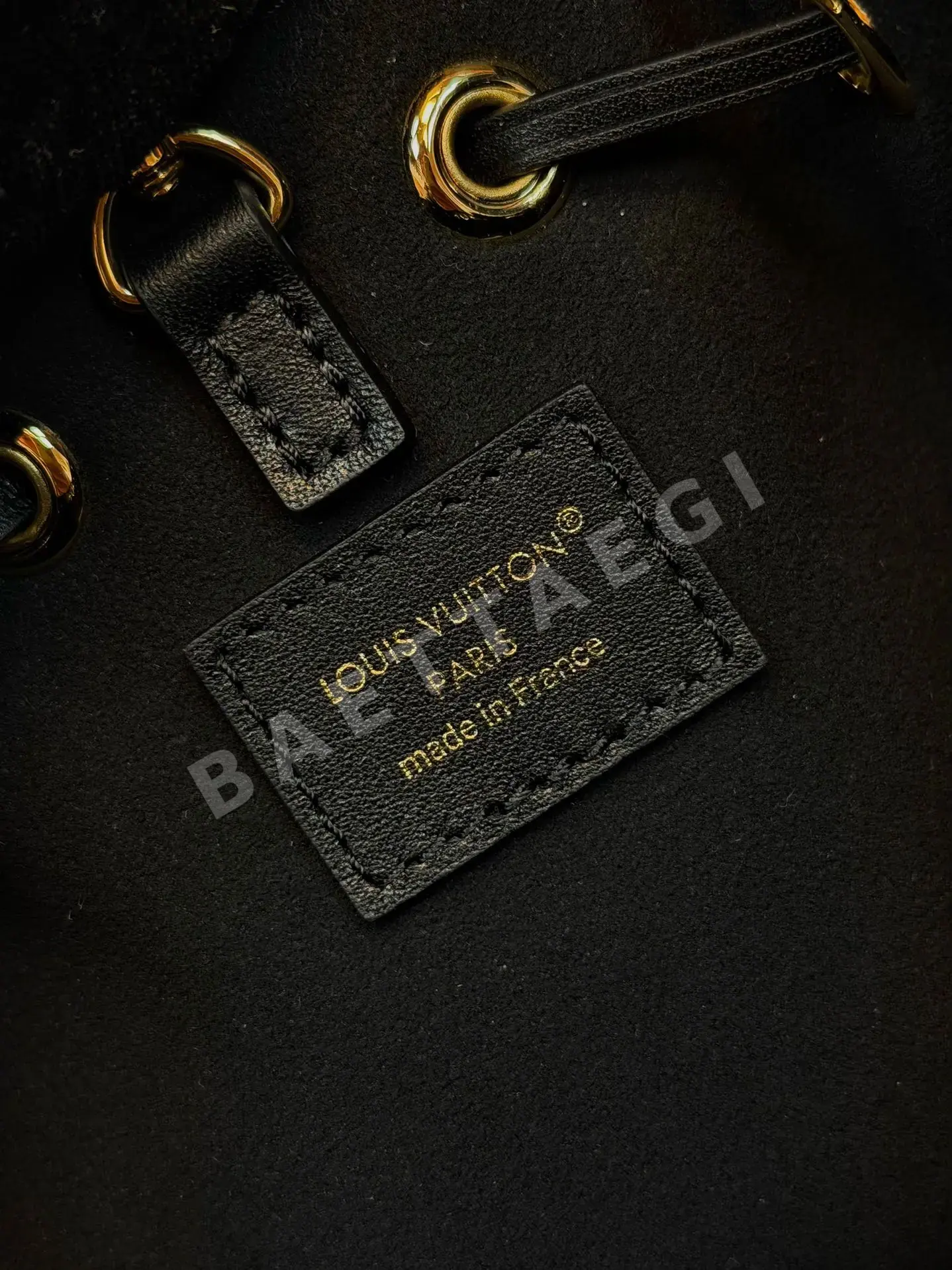 루이비통 쿠션 모노그램 버킷백 M26216 상세 이미지 9