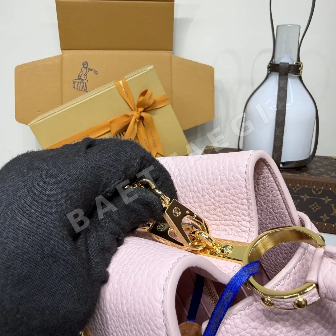 루이비통 캡슐린 BB 핸드백 M29500 상세 이미지 9
