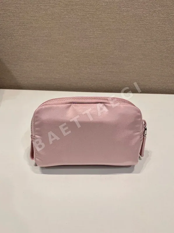 프라다 리나일론 미니 클러치백 1NA339 상세 이미지 4