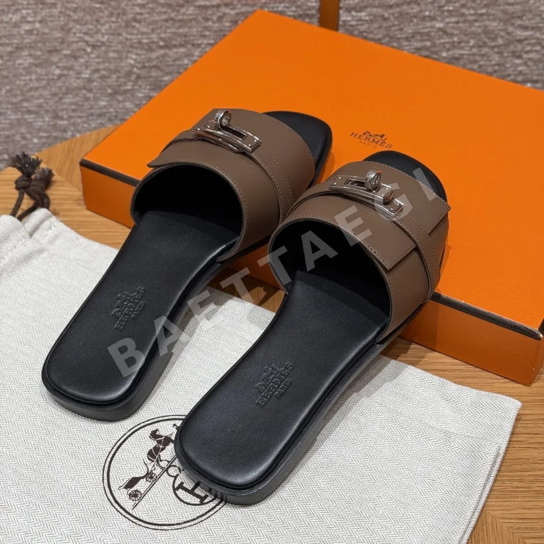 에르메스 줄리아 샌들 카프스킨 가죽 버클 상세 이미지 3